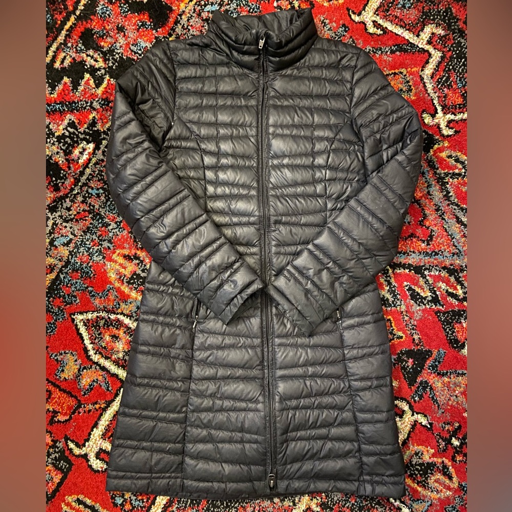 Patagonia Puffer Jacket - Black - Size XS